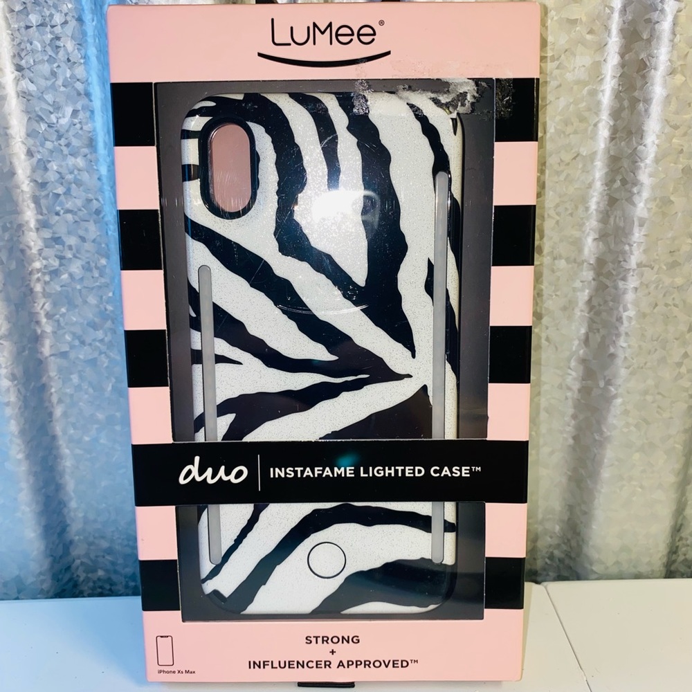 LuMee IPhone XS Max Zebra Glitter Case🦓🖤🤍